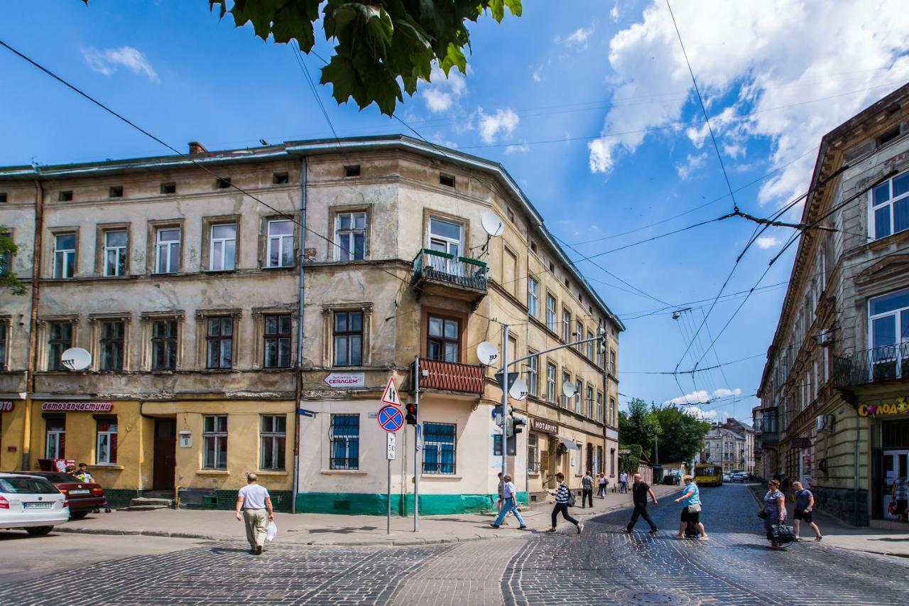 1 Квартира Возле Ж/Д Вокзала, 15 Минут От Центра Lviv Exteriör bild